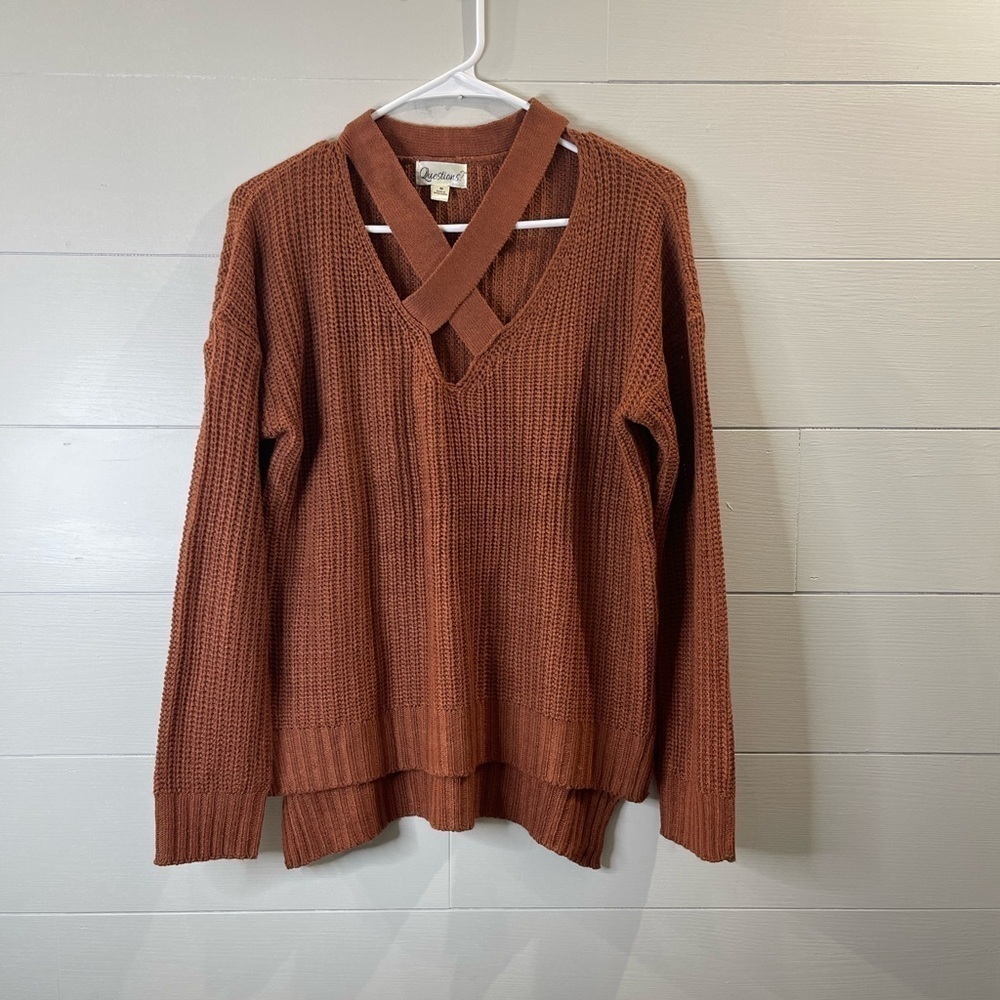 Questions | Long Sleeve Sweater Size Medium